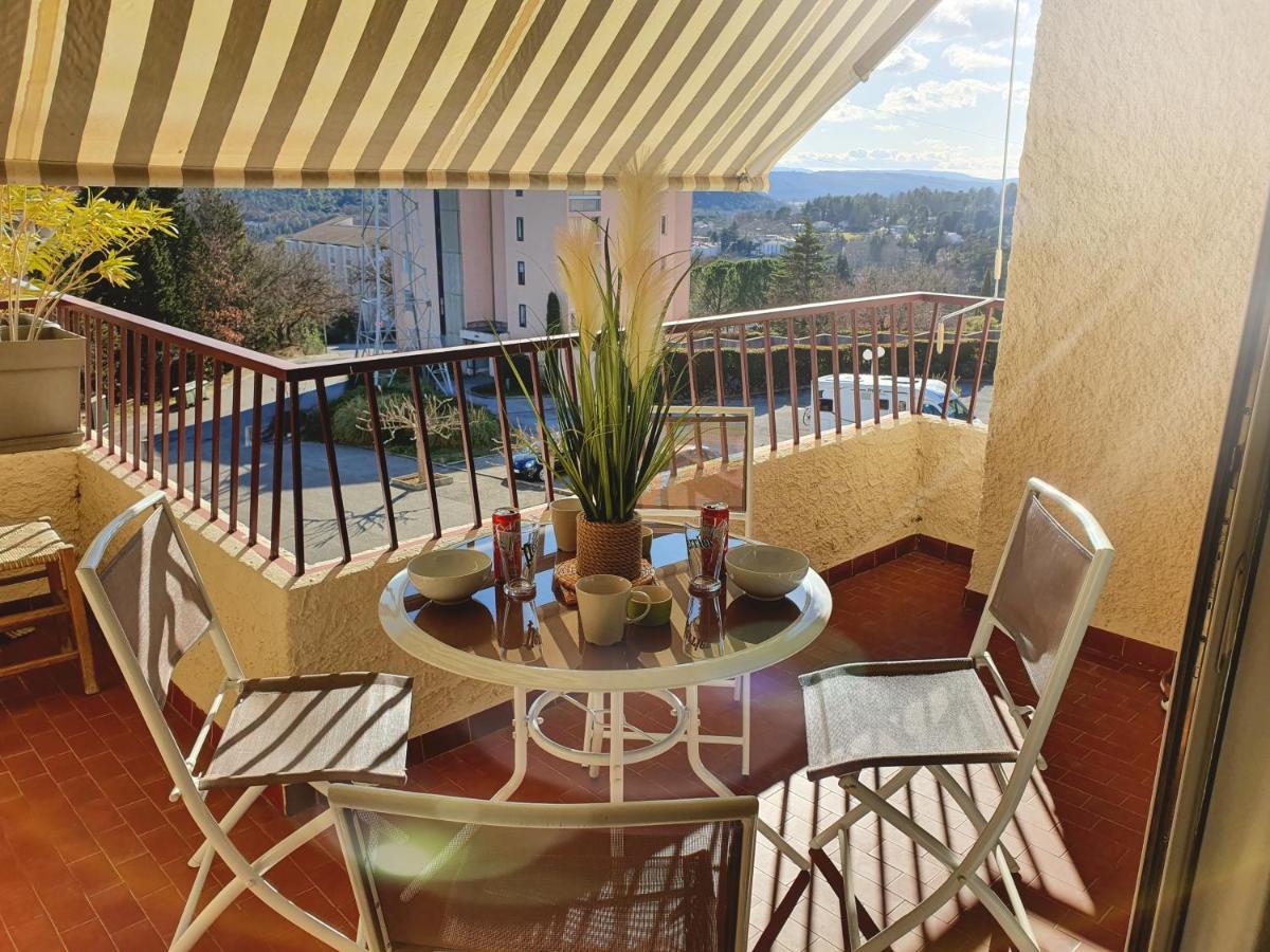 Le Cezanne - Climatise Avec Grande Terrasse Apartment Greoux-les-Bains Luaran gambar